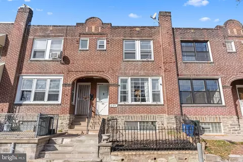 6120 Vandike St, Philadelphia, PA 19135