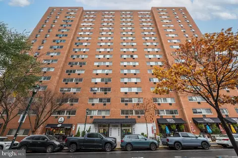2101 17 Chestnut St #303, Philadelphia, PA 19103