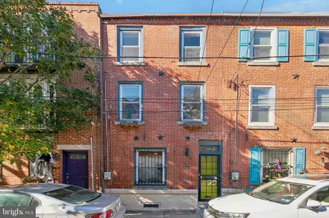 762 S Hicks St, Philadelphia, PA 19146