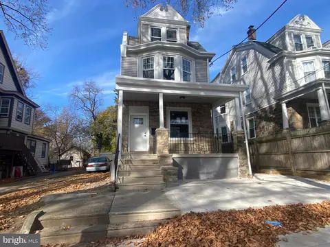 6326 Newtown Ave, Philadelphia, PA 19111