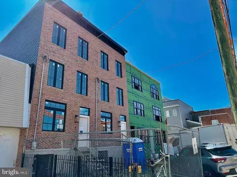 518 E Cabot St, Philadelphia, PA 19125