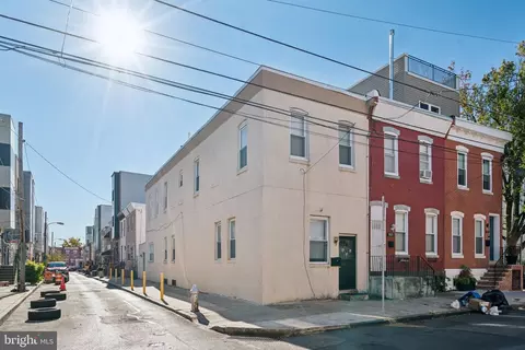 1826 Dickinson St, Philadelphia, PA 19146