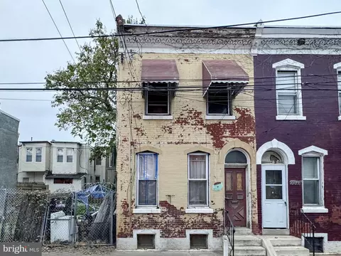 2439 Harlan St, Philadelphia, PA 19121