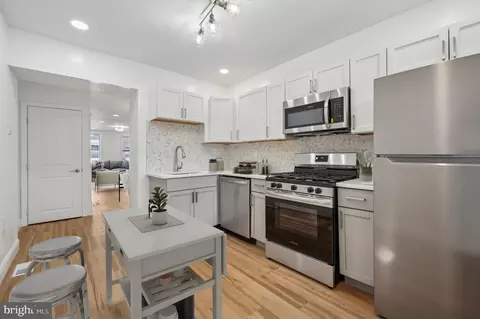 2732 W York St, Philadelphia, PA 19132