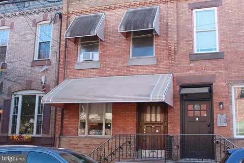 1028 Jackson St, Philadelphia, PA 19148