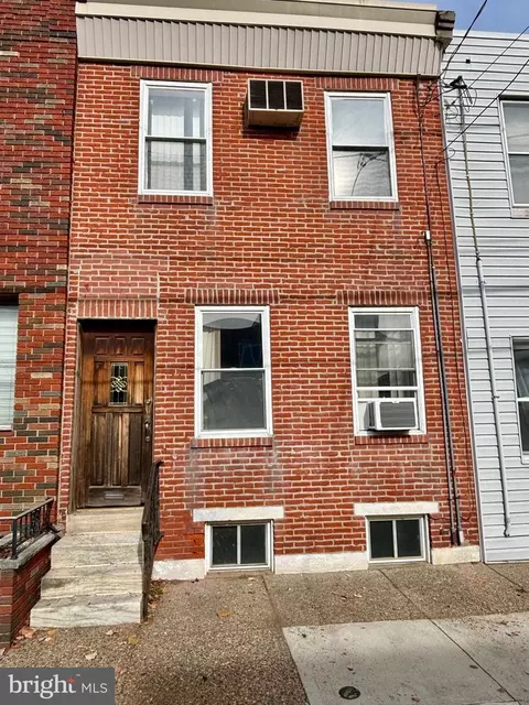 1717 Jackson St, Philadelphia, PA 19145