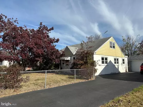 9225 Exeter Rd, Philadelphia, PA 19114