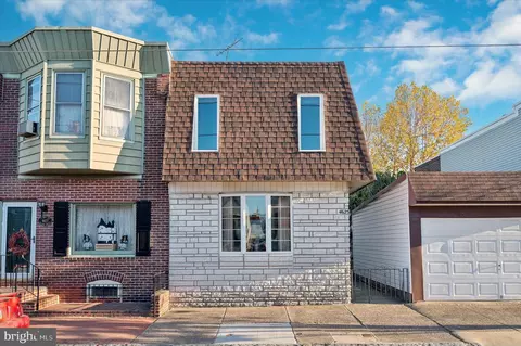 4625 Salmon St, Philadelphia, PA 19137