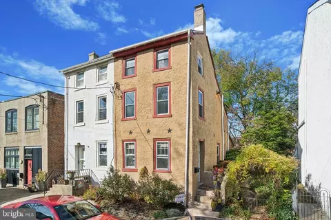 37 W Durham St, Philadelphia, PA 19119