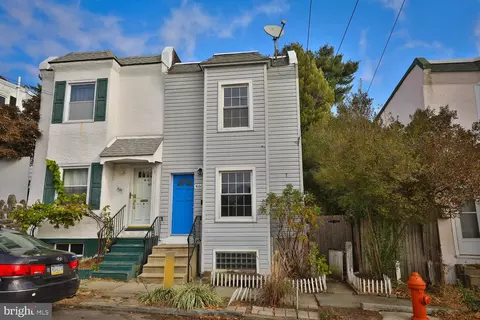4609 Mitchell St, Philadelphia, PA 19128