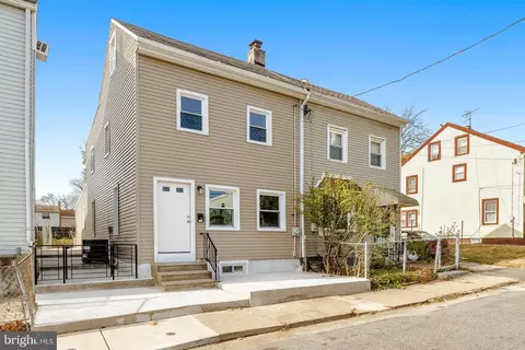 4132 Welsh Rd, Philadelphia, PA 19136