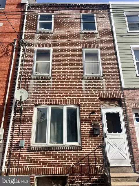 2047 E Letterly St, Philadelphia, PA 19125