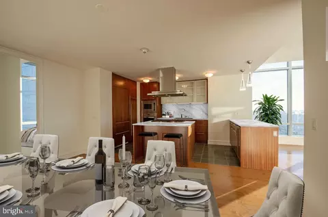 1414 S Penn Sq S #45GH, Philadelphia, PA 19102