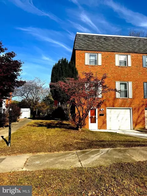 121 Rennard Pl, Philadelphia, PA 19116