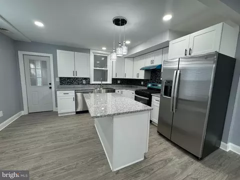 6122 Lawndale Ave, Philadelphia, PA 19111