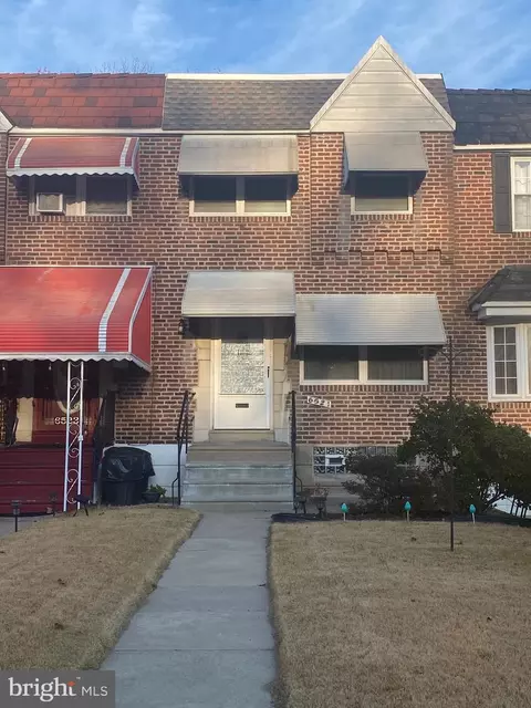 6521 W Walnut Park Dr, Philadelphia, PA 19120