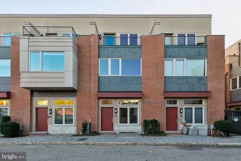 919 N 5th St #19, Philadelphia, PA 19123