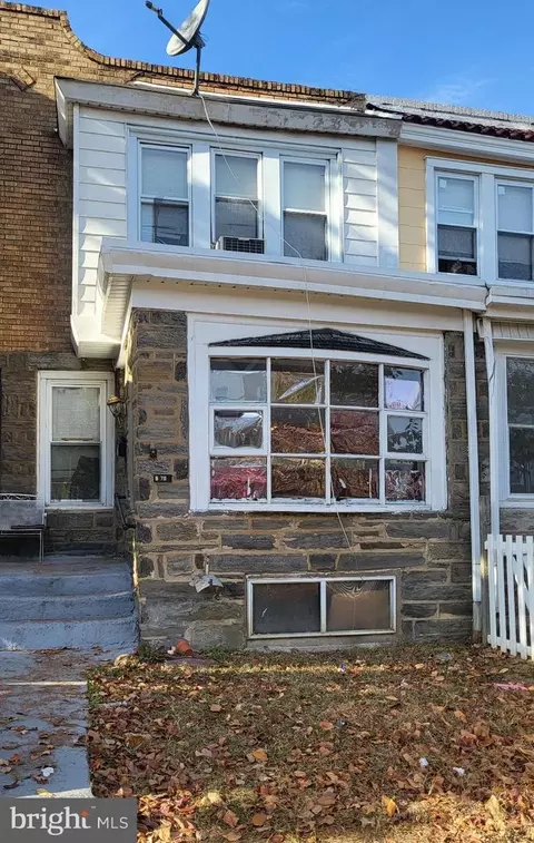 6711 Trinity St, Philadelphia, PA 19142