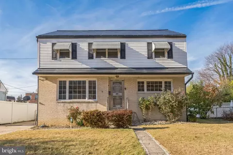 12010 Sewell Rd, Philadelphia, PA 19116