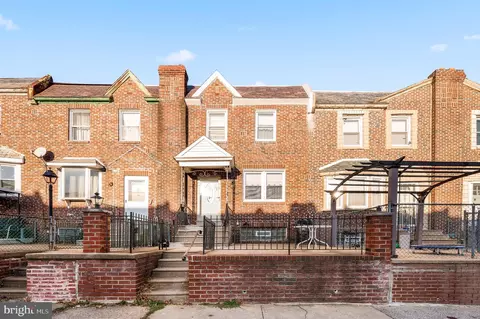 1313 Fanshawe St, Philadelphia, PA 19111