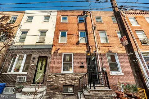 723 Earp St, Philadelphia, PA 19147