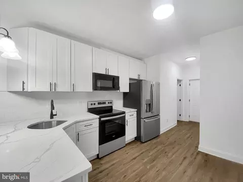 1213 N 58th St, Philadelphia, PA 19131