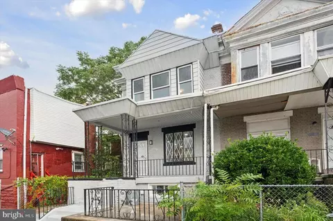 411 S 57th St, Philadelphia, PA 19143