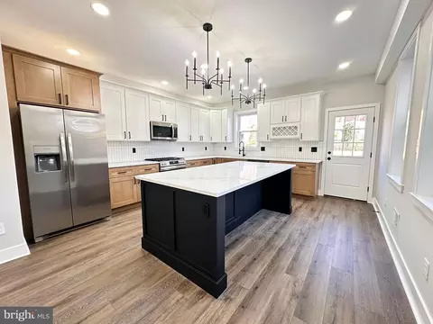 5217 Morris St, Philadelphia, PA 19144