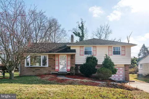9567 Walley Ave, Philadelphia, PA 19115