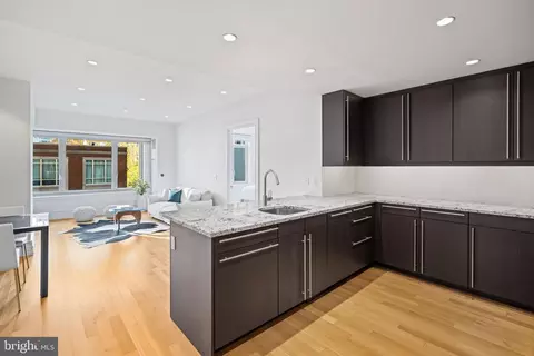 130 S 18th St #610, Philadelphia, PA 19103