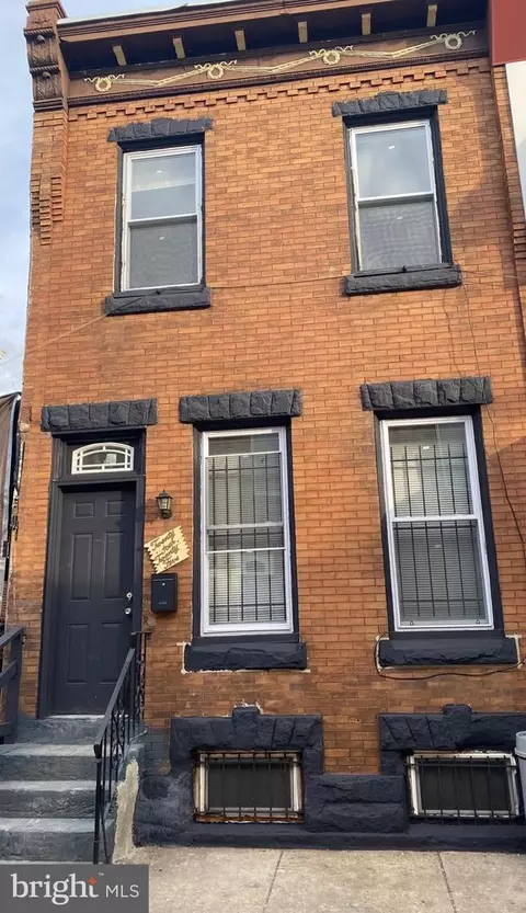 2425 N Myrtlewood St, Philadelphia, PA 19132