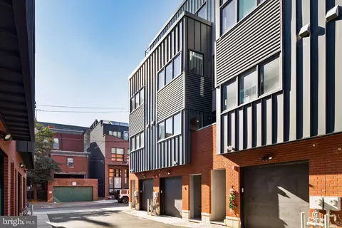 307 Reed St #B, Philadelphia, PA 19147