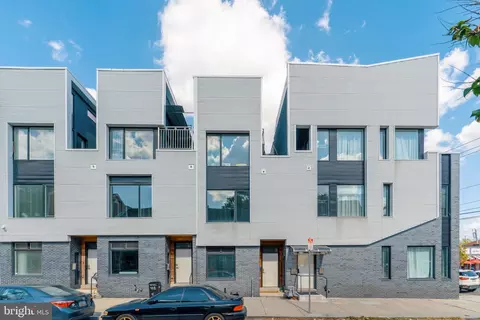 703 Fairmount Ave, Philadelphia, PA 19123