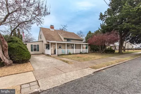 9327 Andover Rd, Philadelphia, PA 19114