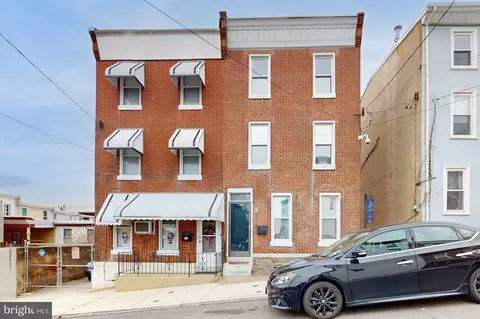 212 Hermitage St, Philadelphia, PA 19127