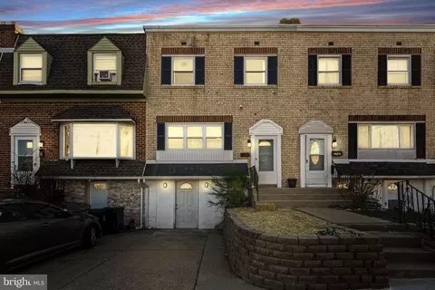 3742 Mechanicsville Pl, Philadelphia, PA 19154