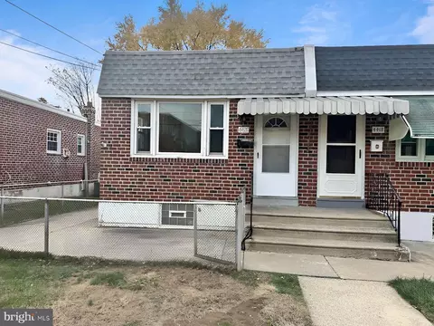 4420 Decatur St, Philadelphia, PA 19136