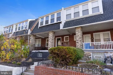 6827 N 17th St, Philadelphia, PA 19126