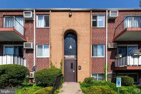 110 30 Byberry Rd #H8, Philadelphia, PA 19116