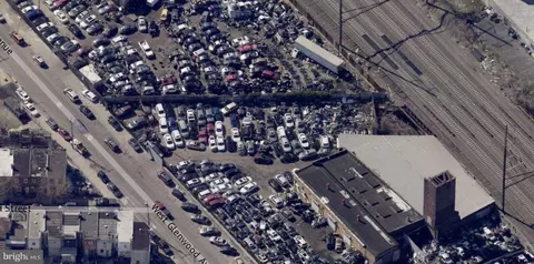 West Glenwood Avenue, Philadelphia, PA 19140