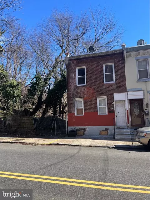 4431 Oakland St, Philadelphia, PA 19124