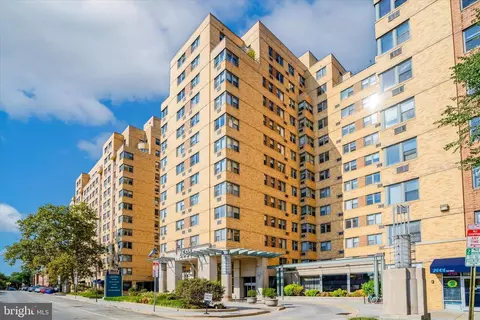 2601 Pennsylvania Ave #702, Philadelphia, PA 19130