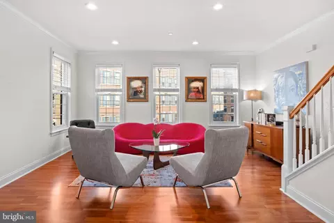 403 Governors Ct, Philadelphia, PA 19146