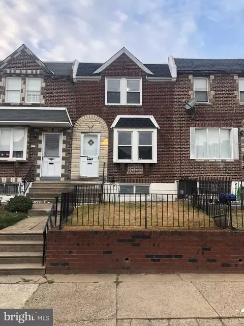 5450 Valley St, Philadelphia, PA 19124
