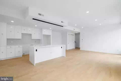 1501 N 31st St #417, Philadelphia, PA 19121