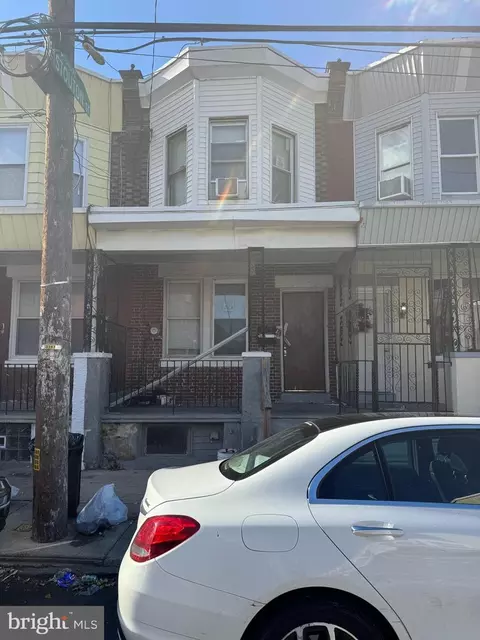 1858 E Atlantic St, Philadelphia, PA 19134