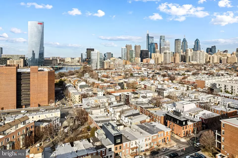 View/Area - 2639 Bainbridge St, Philadelphia, PA 19146 photo 1 of 1
