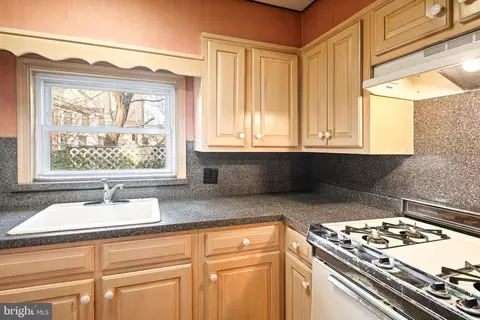 Kitchen - 2639 Bainbridge St, Philadelphia, PA 19146 photo 1 of 2