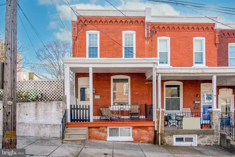 3512 New Queen St, Philadelphia, PA 19129