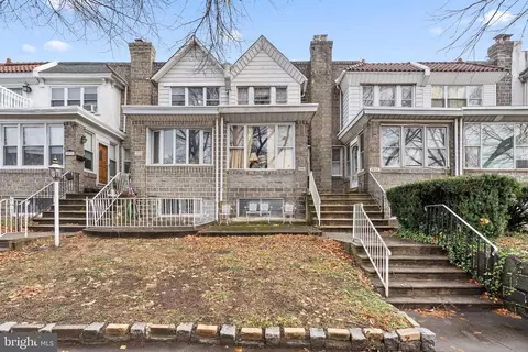 2935 S Broad St, Philadelphia, PA 19148